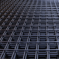 black_wire_mesh_panels_1__2